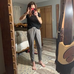 Athleta jogger pant size 2 petite length